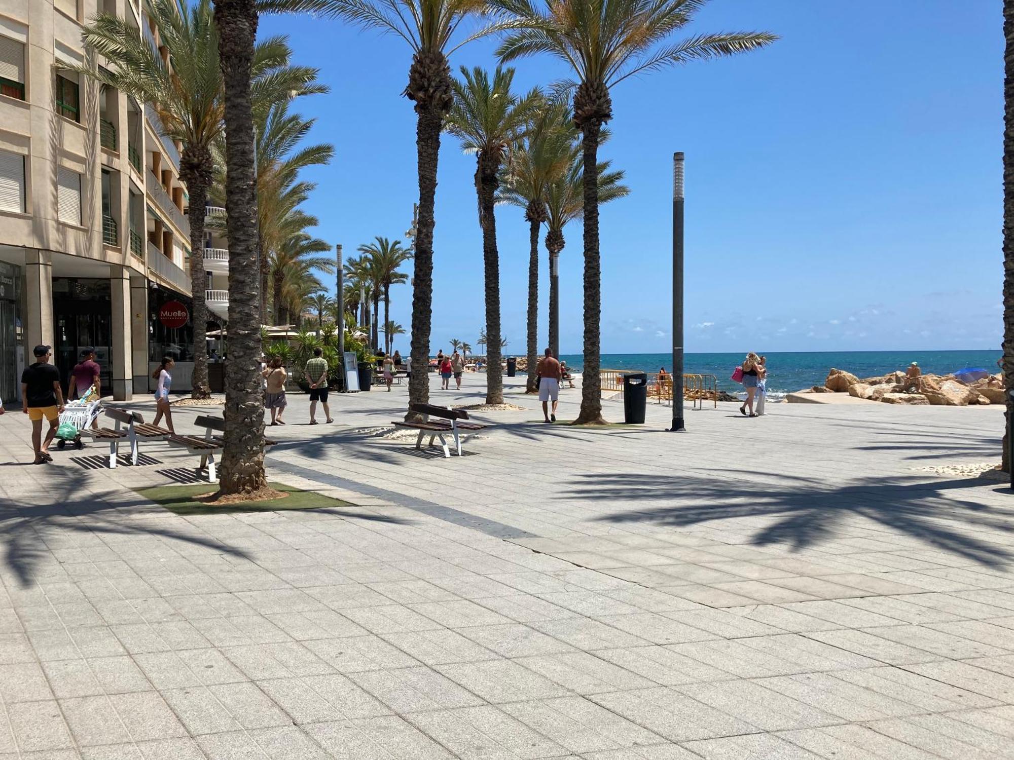 Bella 120 -alicante-holidays *